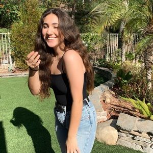 Meet your Posher, Ramina